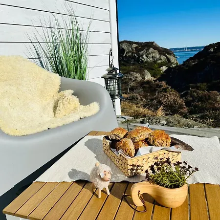 Holiday home Havslottet Pa *